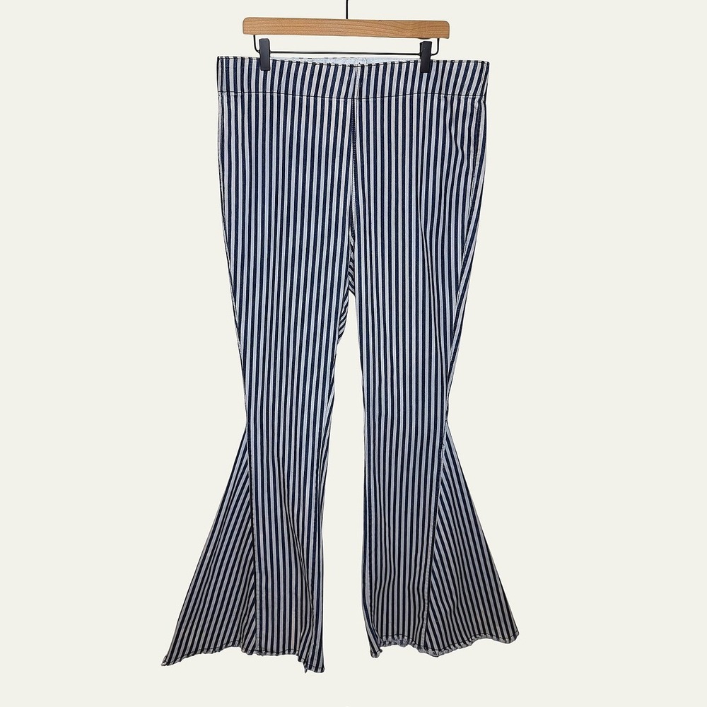 L&B Striped Flare Pants XL Blue White Bell Bottoms Boho Western Festival Stretch